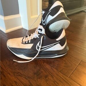 Nike Black and Cream Running Shoes